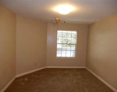 9797 Leawood Boulevard - Photo Thumbnail 10