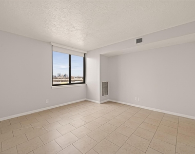 3525 Sage Road - Photo Thumbnail 3