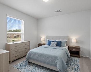 22927 Great Egret Drive - Photo Thumbnail 4