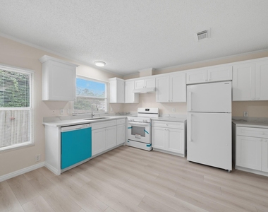 11730 Greenglen Drive - Photo Thumbnail 13