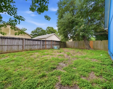 11730 Greenglen Drive - Photo Thumbnail 31
