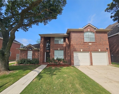5739 Henniker Drive - Photo Thumbnail 1