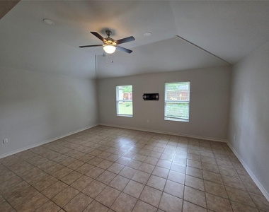 3414 Bristlecone Trail - Photo Thumbnail 5