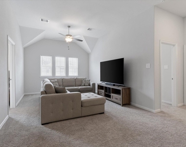327 Honey Mesquite Path - Photo Thumbnail 19