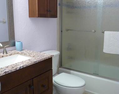 8718 Bay Court - Photo Thumbnail 10