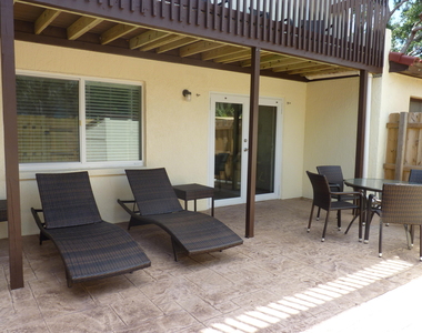 8718 Bay Court - Photo Thumbnail 7