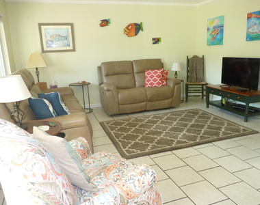 8718 Bay Court - Photo Thumbnail 4