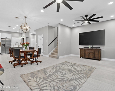 8729 Clara Elizabeth Lane - Photo Thumbnail 10