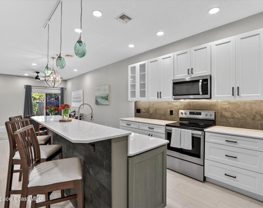8729 Clara Elizabeth Lane - Photo Thumbnail 14