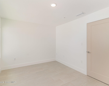1635 Par Street Ne - Photo Thumbnail 13