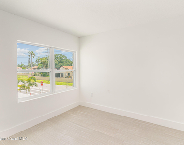 1635 Par Street Ne - Photo Thumbnail 12