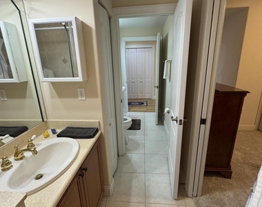 4955 Dixie Highway Ne - Photo Thumbnail 17