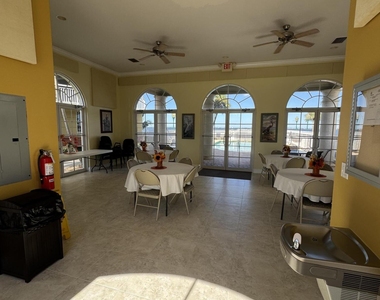 4955 Dixie Highway Ne - Photo Thumbnail 43