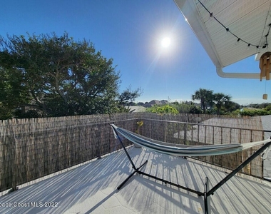 335 Paradise Boulevard - Photo Thumbnail 31