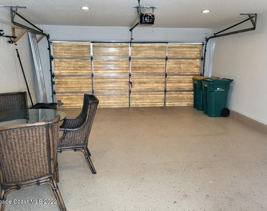 335 Paradise Boulevard - Photo Thumbnail 35
