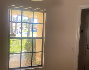 2960 Clearlake Drive - Photo Thumbnail 5