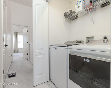 1390 Hampton Park Lane - Photo Thumbnail 16