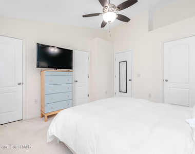1390 Hampton Park Lane - Photo Thumbnail 13
