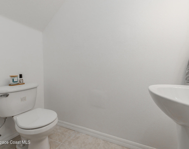 1390 Hampton Park Lane - Photo Thumbnail 8