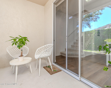 1390 Hampton Park Lane - Photo Thumbnail 9