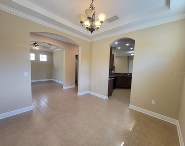 10418 Fenceline Road - Photo Thumbnail 6