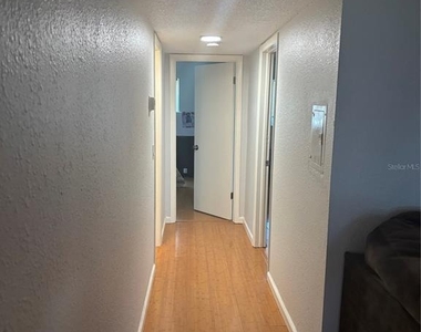 6080 22nd Avenue N - Photo Thumbnail 5