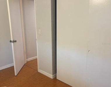 6080 22nd Avenue N - Photo Thumbnail 6