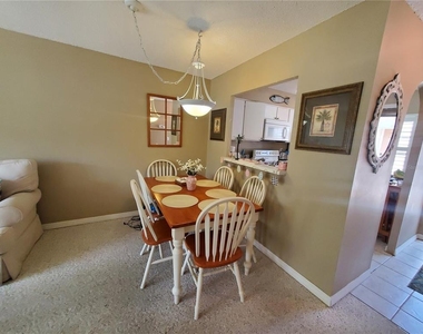 1400 Arrowhead Circle W - Photo Thumbnail 4