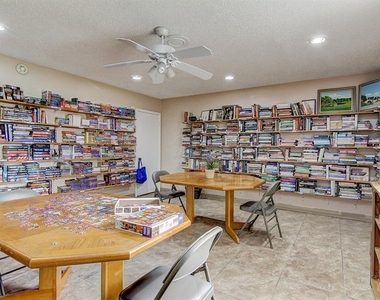 1400 Arrowhead Circle W - Photo Thumbnail 21