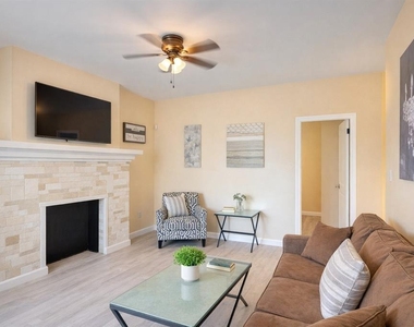 501 S Magnolia Avenue - Photo Thumbnail 7