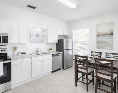 501 S Magnolia Avenue - Photo Thumbnail 1