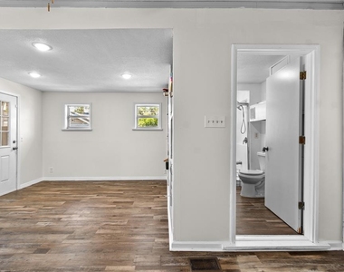 766 13th Avenue S - Photo Thumbnail 9