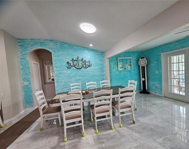 2038 Grantham Greens Drive - Photo Thumbnail 13
