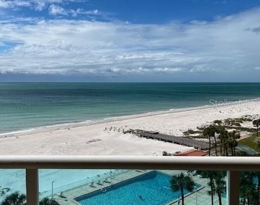 880 Mandalay Avenue - Photo Thumbnail 4