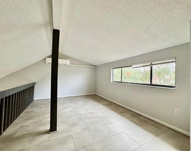 2166 Bradford Street - Photo Thumbnail 8