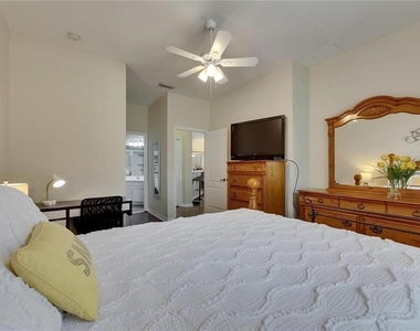 2068 Sifield Greens Way - Photo Thumbnail 26
