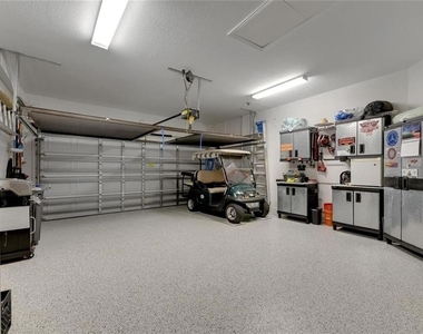 2068 Sifield Greens Way - Photo Thumbnail 35