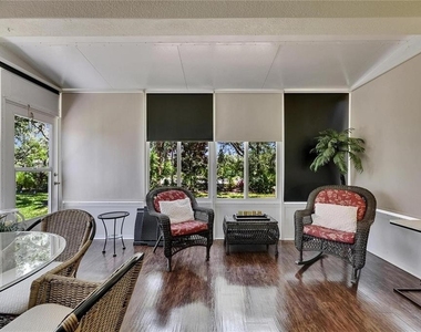 2068 Sifield Greens Way - Photo Thumbnail 20
