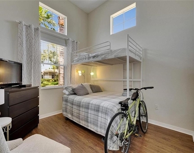 2068 Sifield Greens Way - Photo Thumbnail 29