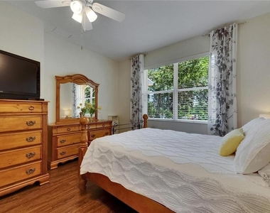 2068 Sifield Greens Way - Photo Thumbnail 27