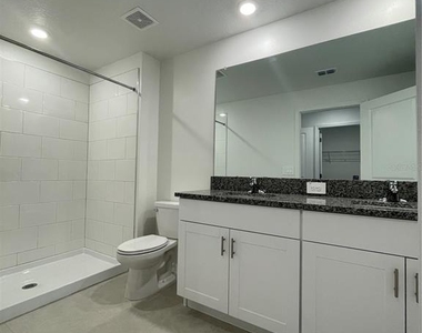 10114 Honey Hammock Way - Photo Thumbnail 11