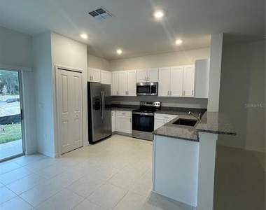 10114 Honey Hammock Way - Photo Thumbnail 3