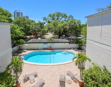 3325 Bayshore Boulevard - Photo Thumbnail 19