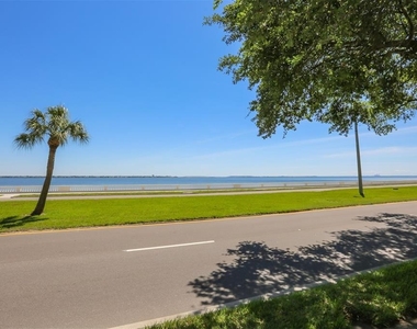 3325 Bayshore Boulevard - Photo Thumbnail 22