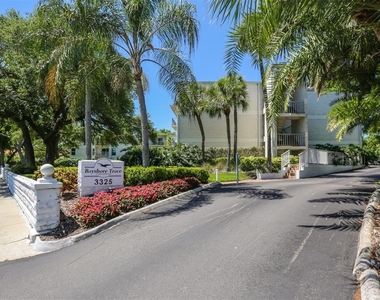 3325 Bayshore Boulevard - Photo Thumbnail 18