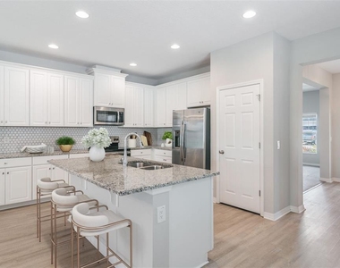 30950 Parrot Reef Court - Photo Thumbnail 11