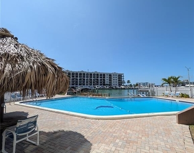 255 Dolphin Point - Photo Thumbnail 62