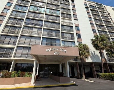 255 Dolphin Point - Photo Thumbnail 79