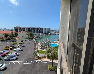 255 Dolphin Point - Photo Thumbnail 25