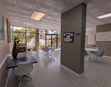 255 Dolphin Point - Photo Thumbnail 44